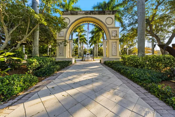 $795,000 | 4692 Southeast Manatee Terrace, Stuart, FL 34997