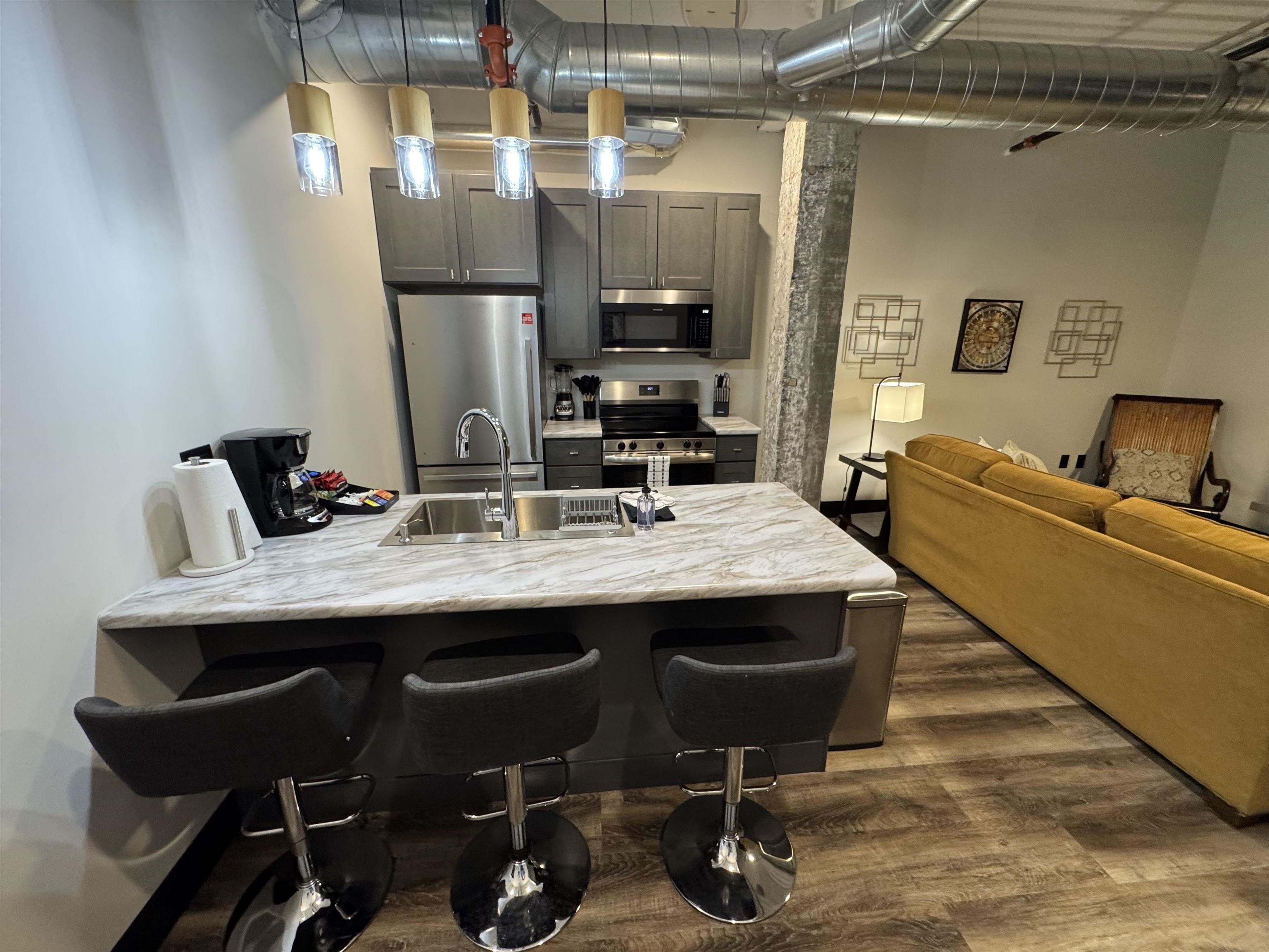 200 West College Avenue Appleton, WI 54911 - Photo 10 of 25