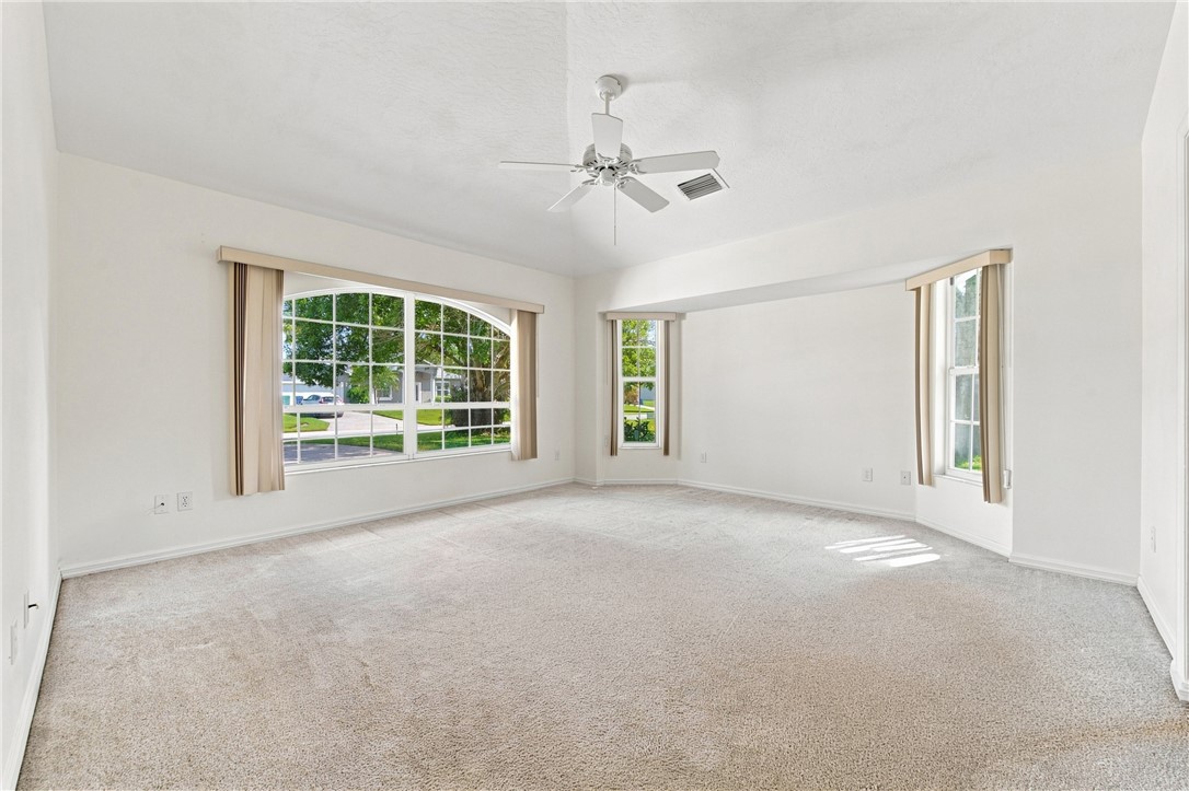 955 Riviera Avenue Sebastian, FL 32958 - Photo 18 of 34 Gallery Image 18