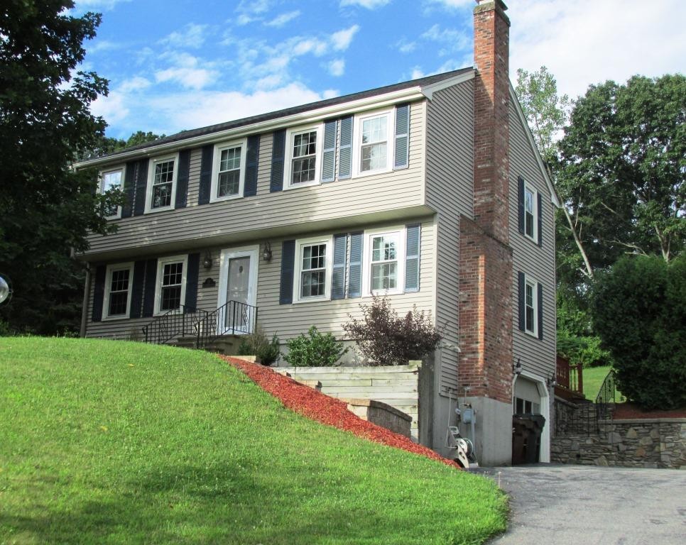 28 Meadowbrook Road Auburn, MA 01501 - Photo 1 of 21 Gallery Image 1
