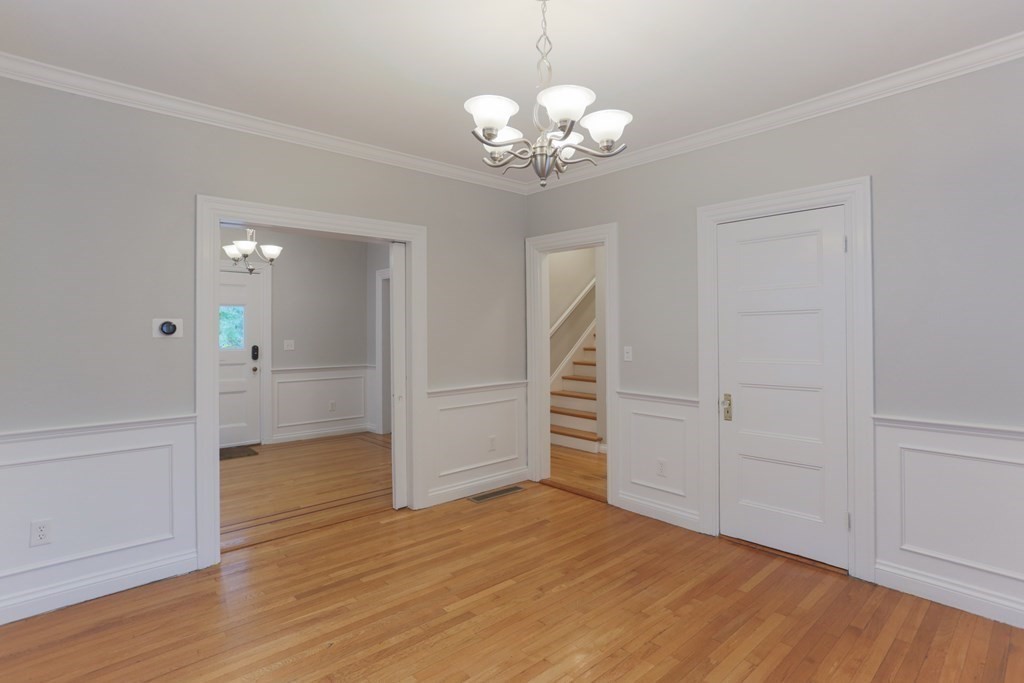 79 Jason Street, Unit 79 Arlington, MA 02476 - Photo 6 of 37