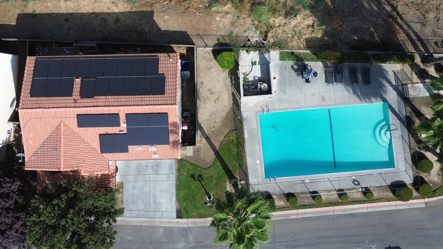 185 River Pointe Madera, CA 93637 - Photo 33 of 36 view of an outdoor space