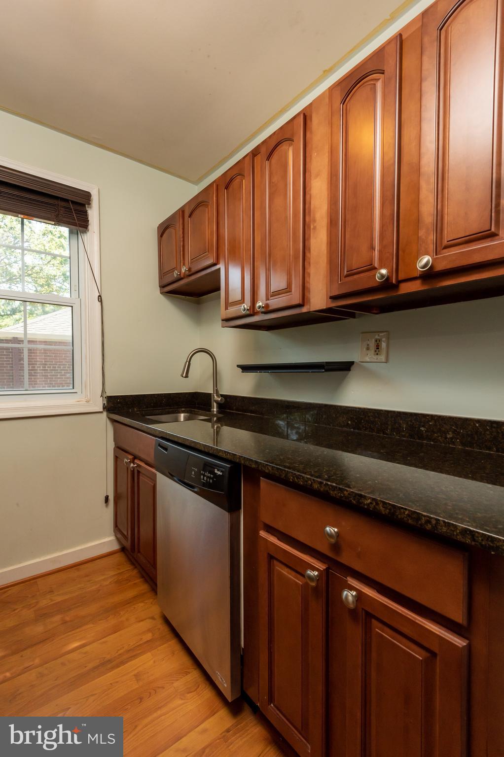 4324 2nd Road North, Unit 43242 Arlington, VA 22203 - Photo 7 of 13 Updated kitchen