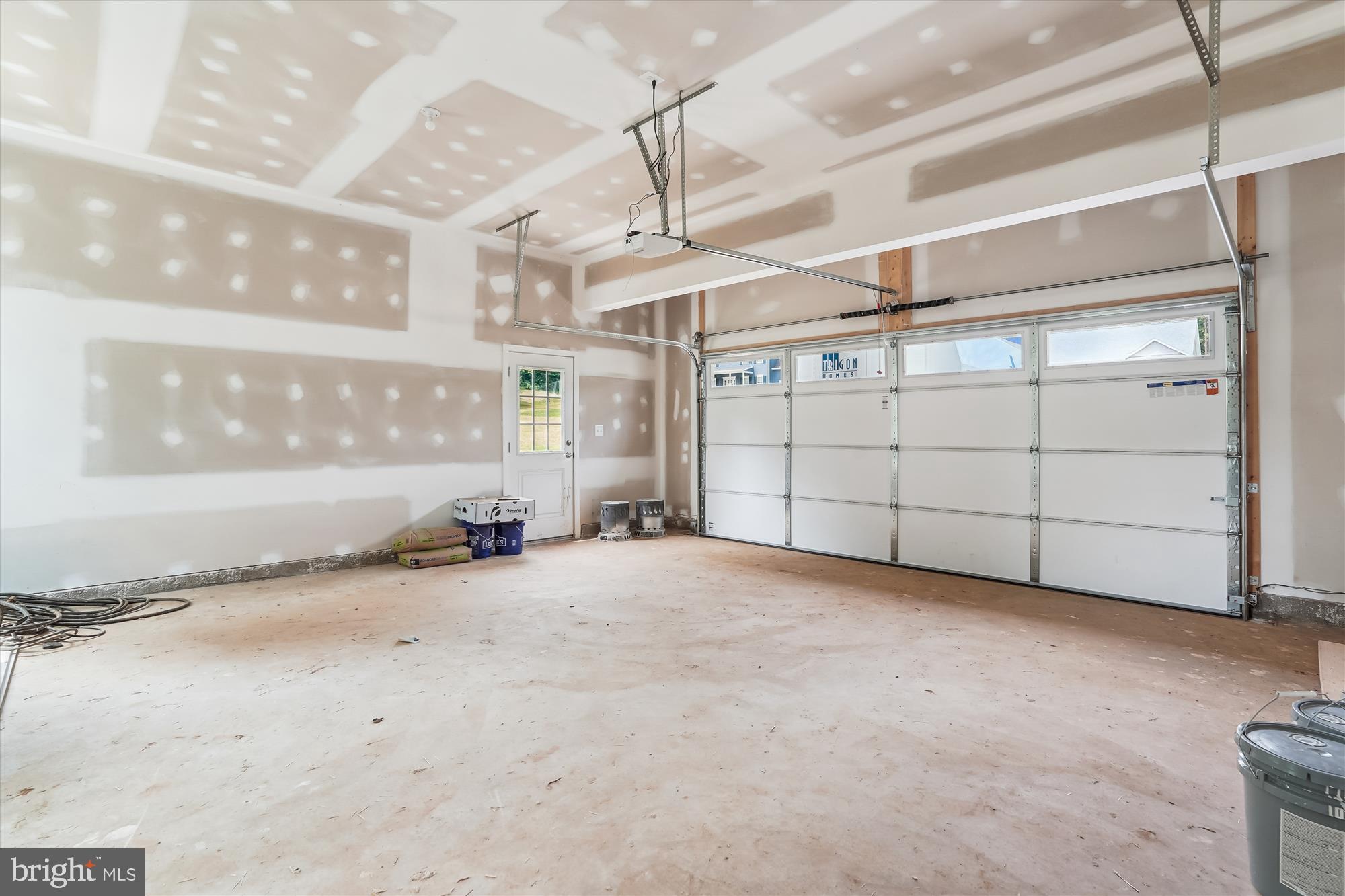 1 A Korea Road Amissville, VA 20106 - Photo 27 of 65 Garage