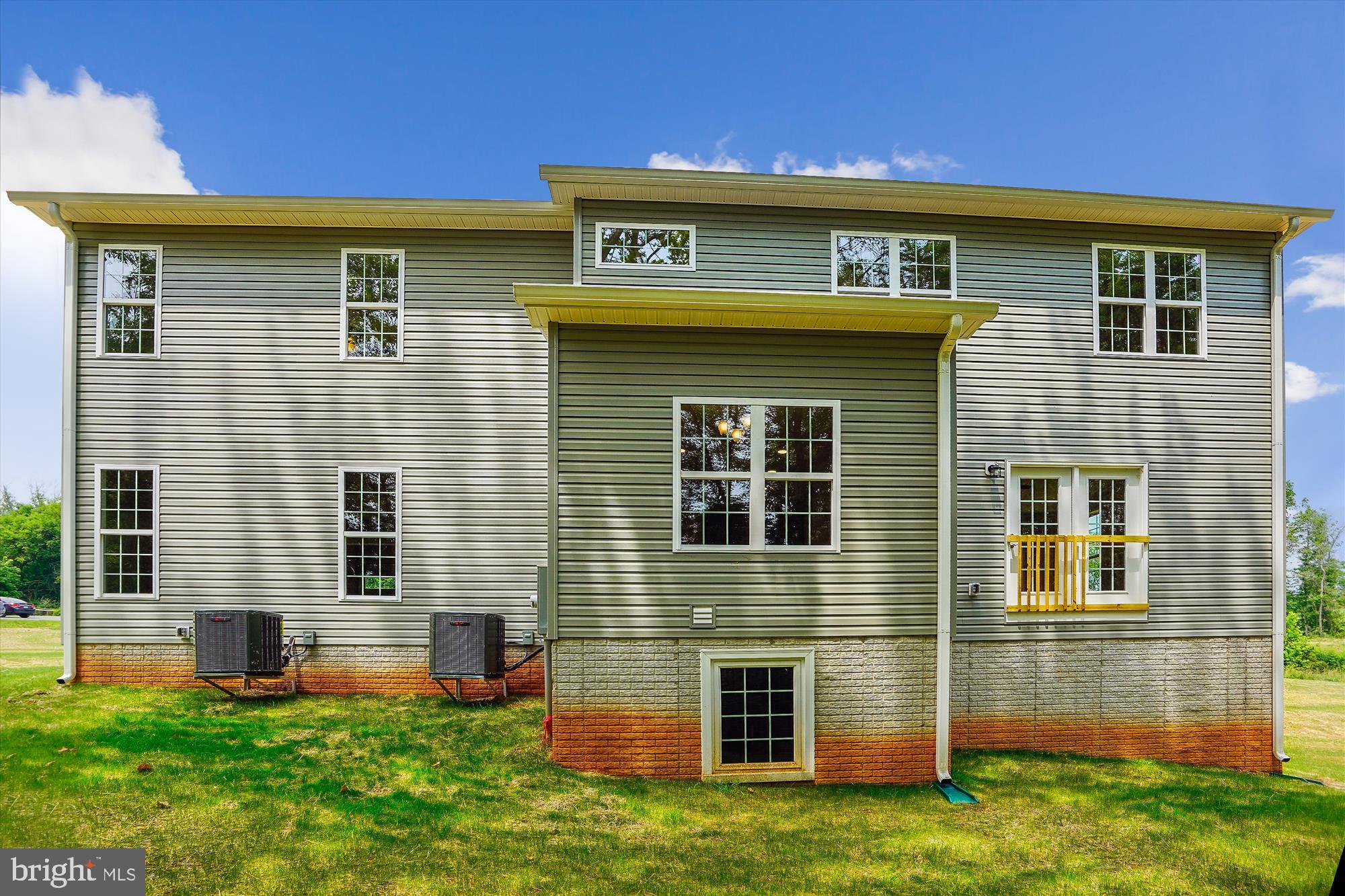 13053 Korea Road Amissville, VA 20106 - Photo 66 of 66 a front view of a house with a yard