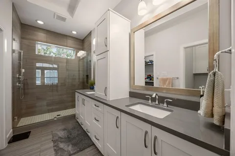 $695,000 | 730 Spanish Oaks Place, Dallas, TX 75204