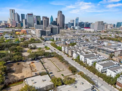 $695,000 | 730 Spanish Oaks Place, Dallas, TX 75204