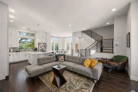 $695,000 | 730 Spanish Oaks Place, Dallas, TX 75204