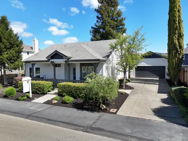 $1,615,000 | 6 Jasmine Street, Yountville, CA 94599