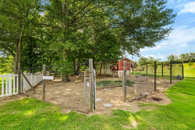 $1,299,000 | 4588 North 14th Highway, Greer, SC 29651