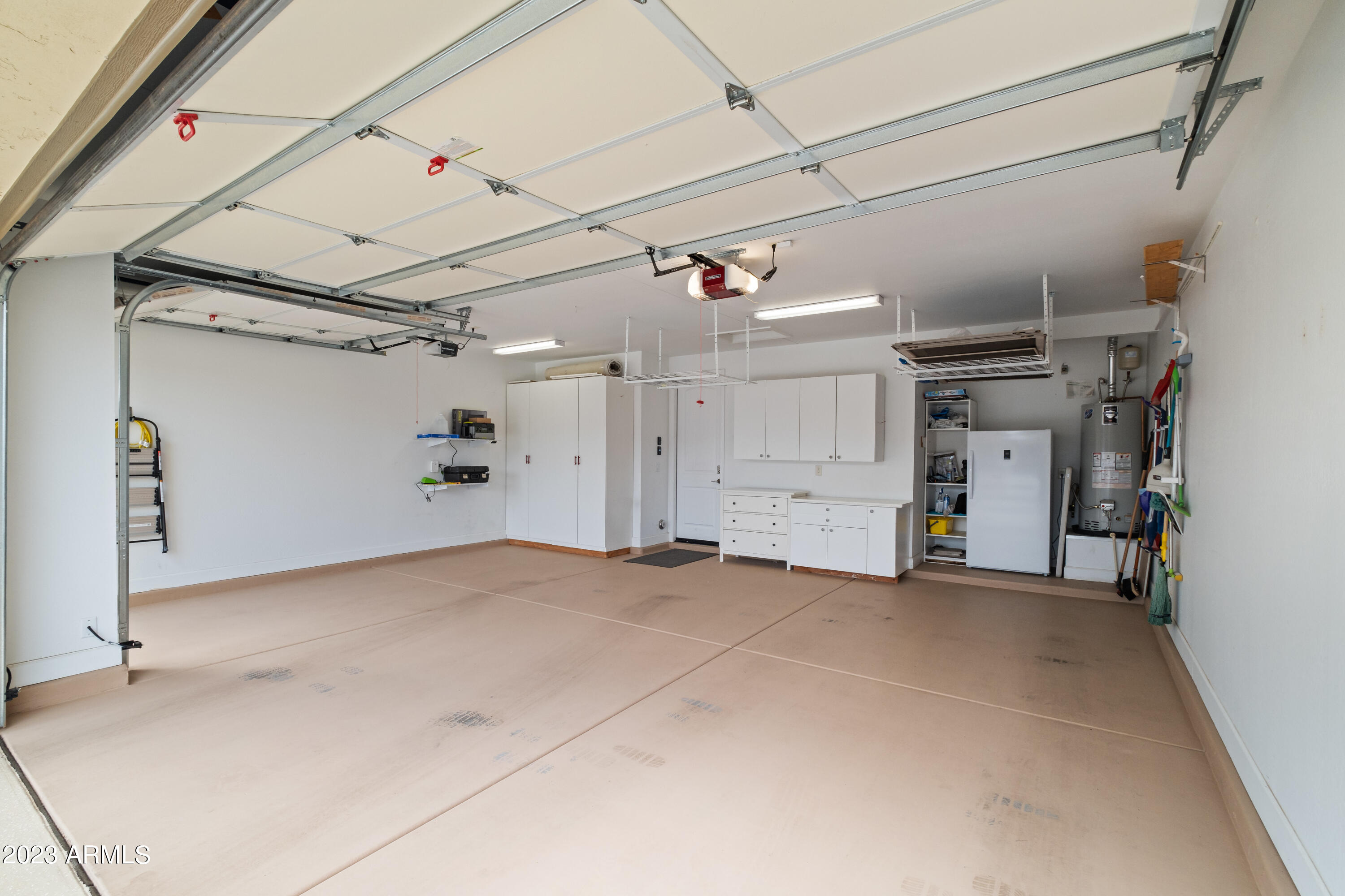 16946 West Almeria Road Goodyear, AZ 85395 - Photo 37 of 57 Garage1