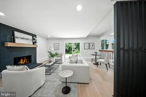 $999,888 | 5503 Fireside Court, Fairfax, VA 22032