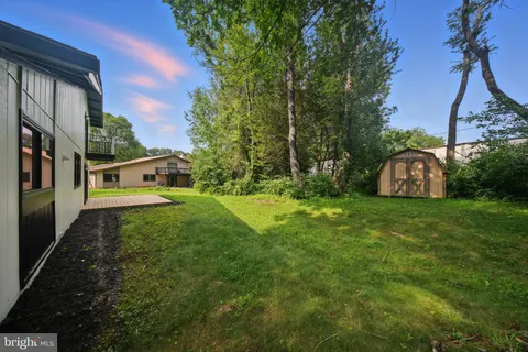 $999,888 | 5503 Fireside Court, Fairfax, VA 22032