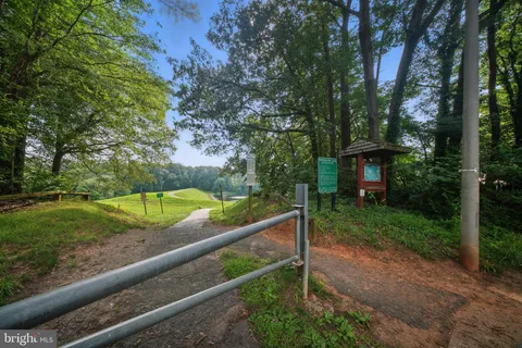 $999,888 | 5503 Fireside Court, Fairfax, VA 22032