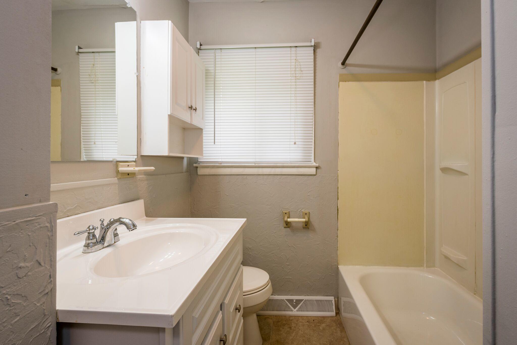 754 Bevis Road Columbus, OH 43202 - Photo 11 of 24 Gallery Image 11