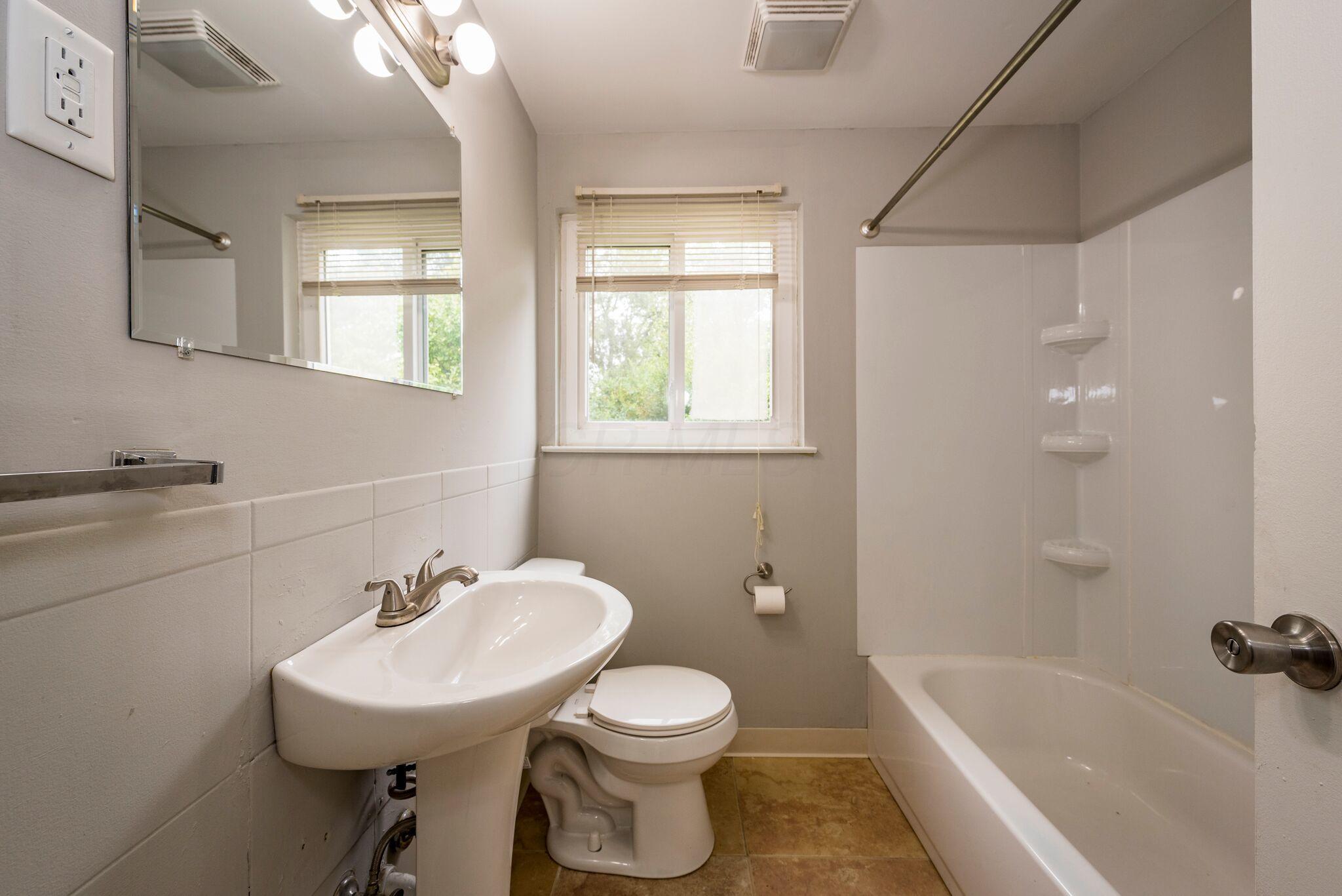 754 Bevis Road Columbus, OH 43202 - Photo 19 of 24 Gallery Image 19