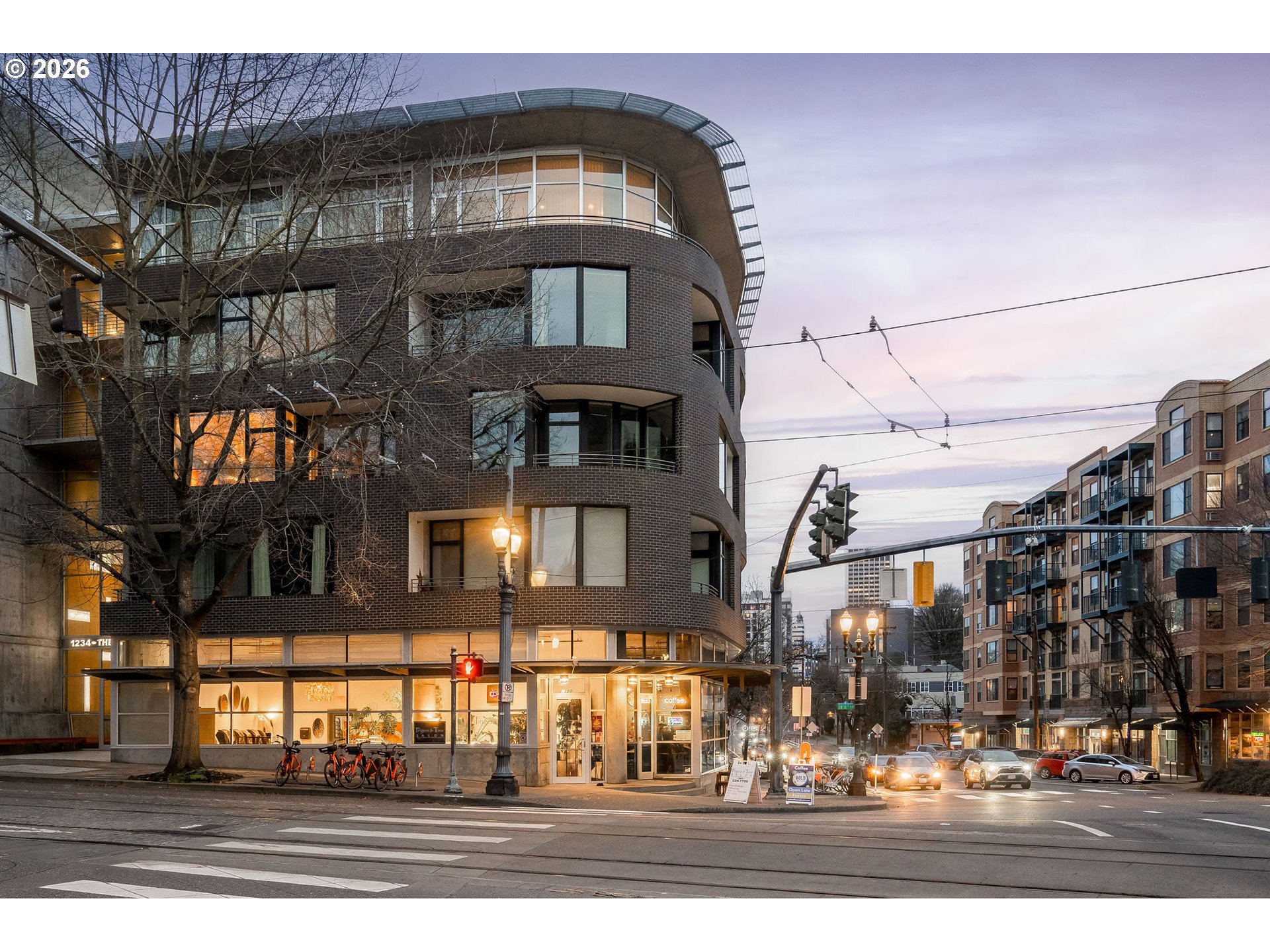 1234 Southwest 18th Avenue, Unit 407 Portland, OR 97205 - Photo 1 of 1 Gallery Image 1