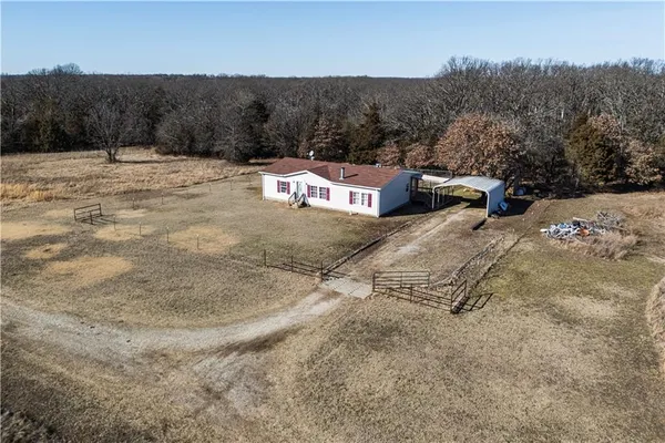 $193,000 | 1818 County Road 3700, Unit B, Coffeyville, KS 67337