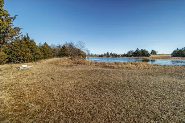 $193,000 | 1818 County Road 3700, Unit B, Coffeyville, KS 67337