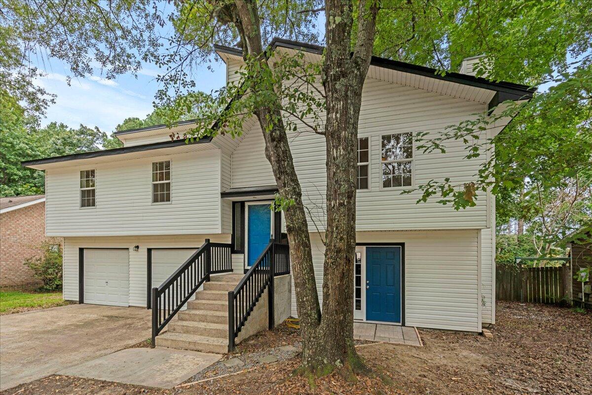 113 Iron Road Summerville, SC 29486 - Photo 2 of 29 01-SNY02828_1