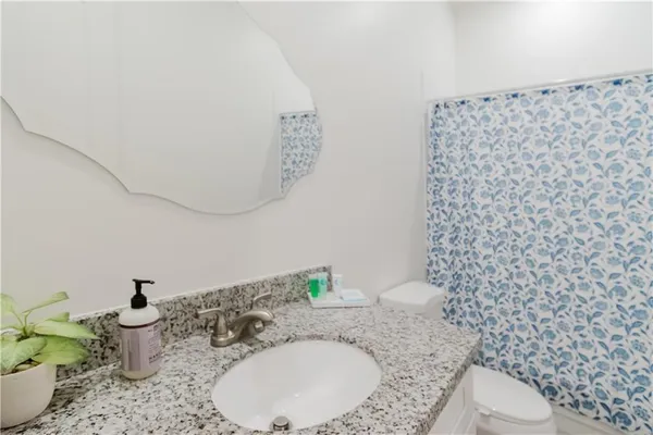 $419,000 | 8509-11 Regiment Drive, Chalmette, LA 70043