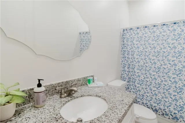 $419,000 | 8509-11 Regiment Drive, Chalmette, LA 70043