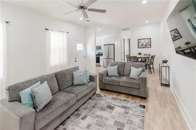 $419,000 | 8509-11 Regiment Drive, Chalmette, LA 70043