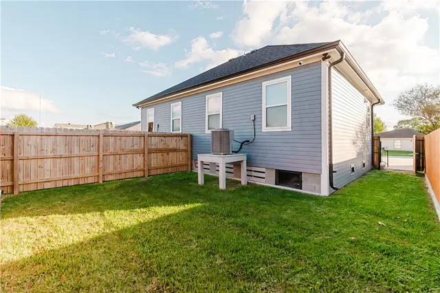 $419,000 | 8509-11 Regiment Drive, Chalmette, LA 70043