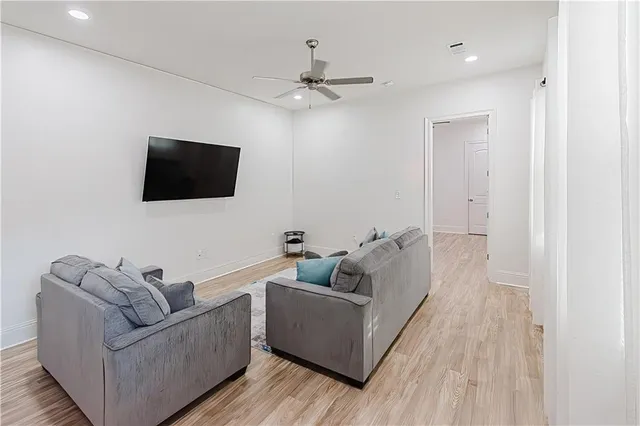 $419,000 | 8509-11 Regiment Drive, Chalmette, LA 70043