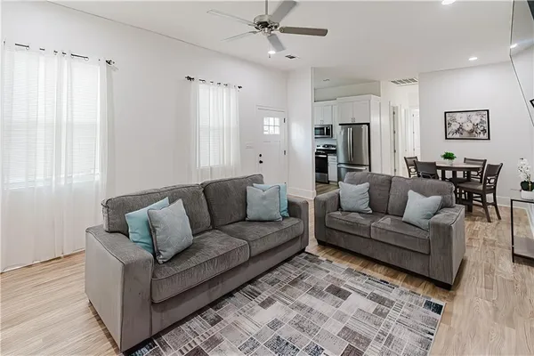 $419,000 | 8509-11 Regiment Drive, Chalmette, LA 70043