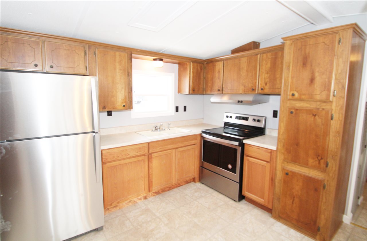 12 North Fuchsia Drive Rochester, NH 03867 - Photo 6 of 21