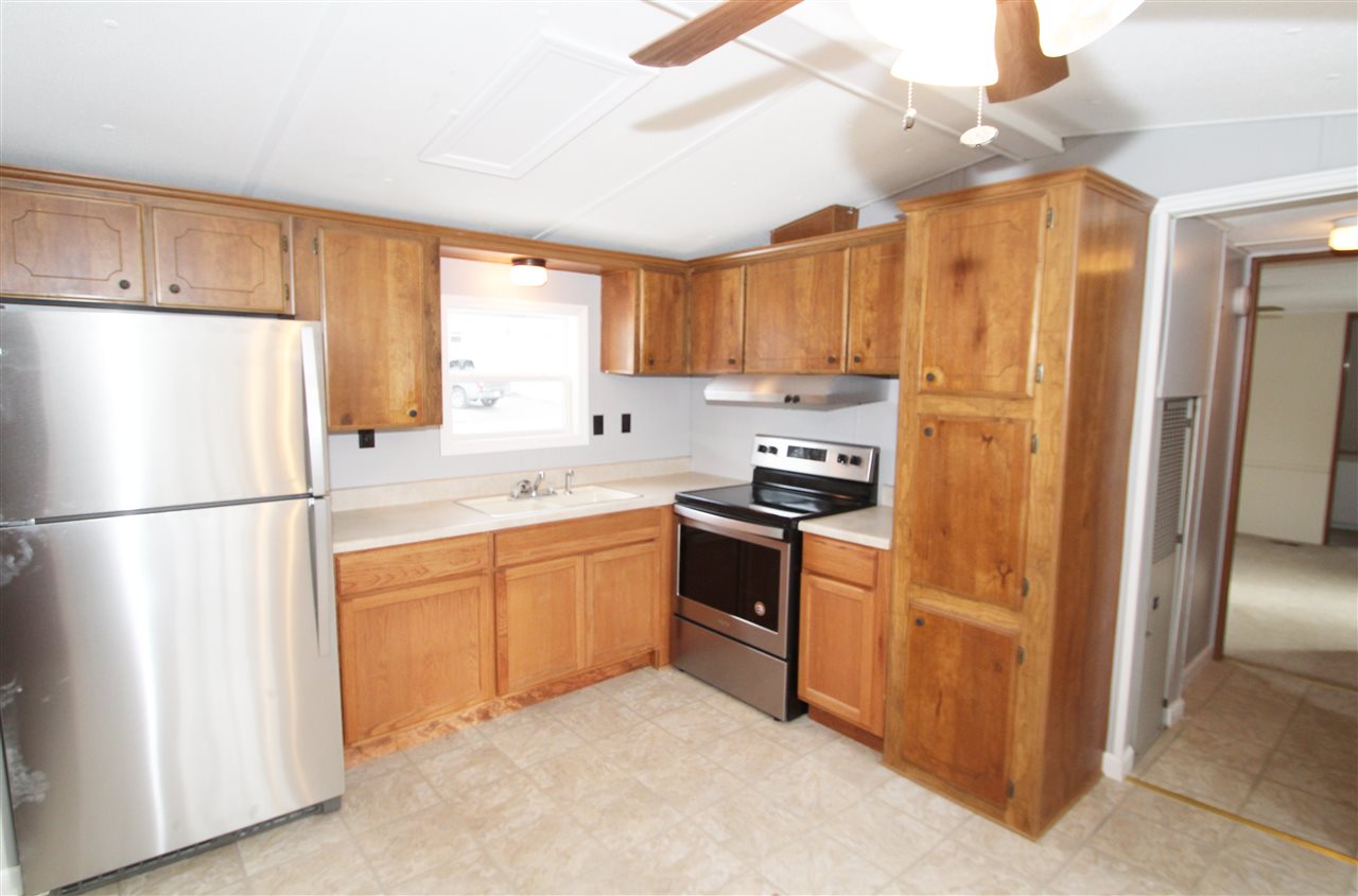 12 North Fuchsia Drive Rochester, NH 03867 - Photo 7 of 21