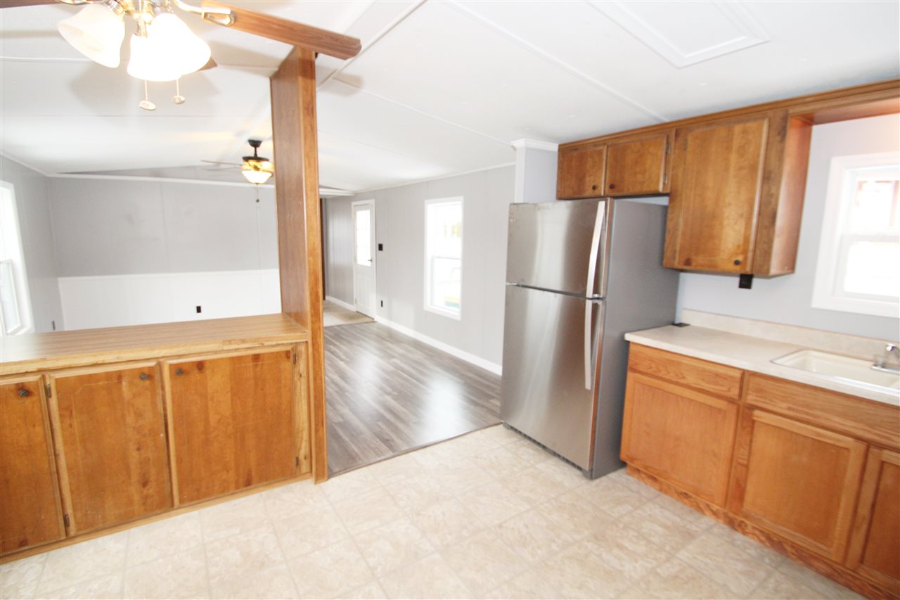 12 North Fuchsia Drive Rochester, NH 03867 - Photo 9 of 21