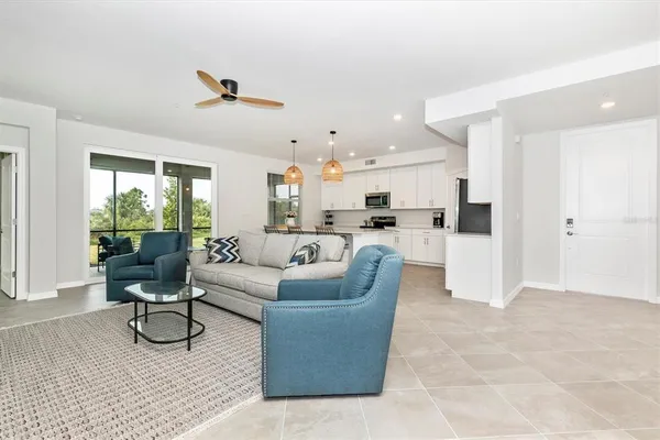 $3,000 | 12685 Radiance Court, Unit 102, Venice, FL 34293