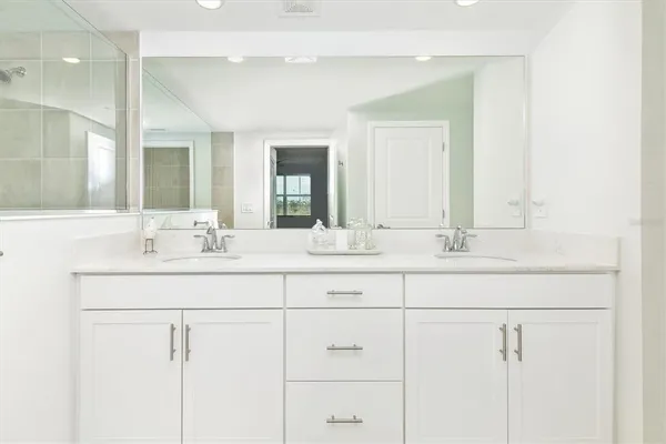 $3,000 | 12685 Radiance Court, Unit 102, Venice, FL 34293