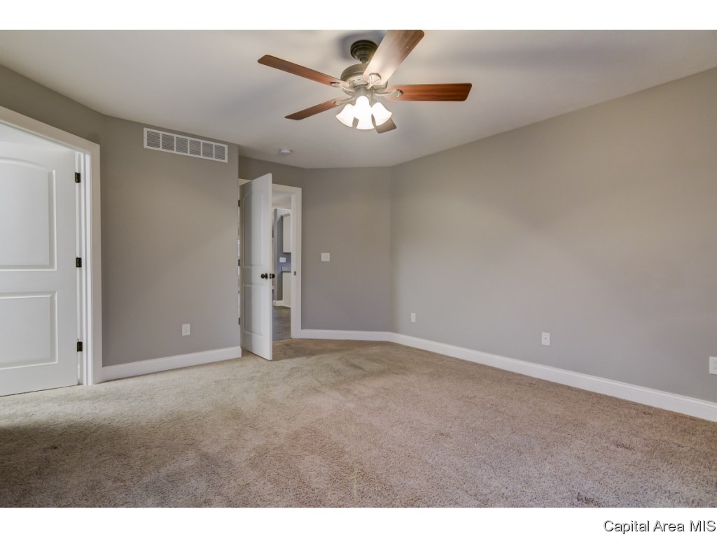 7306 Torrington Way Springfield, IL 62711 - Photo 23 of 36