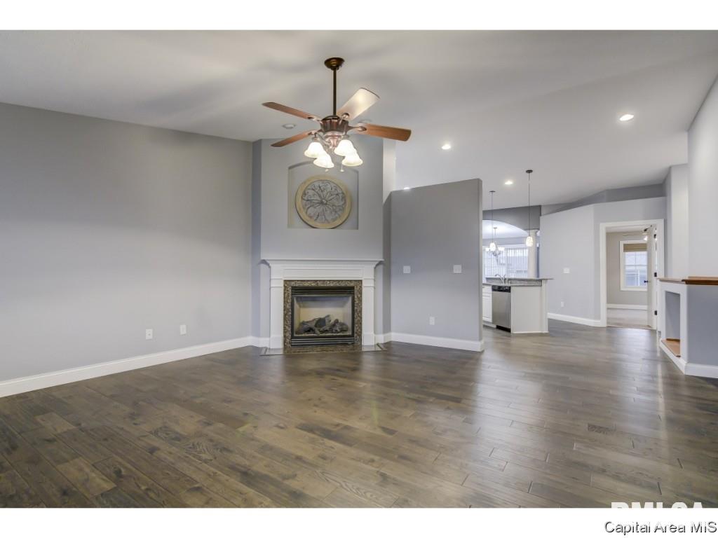 7306 Torrington Way Springfield, IL 62711 - Photo 3 of 36