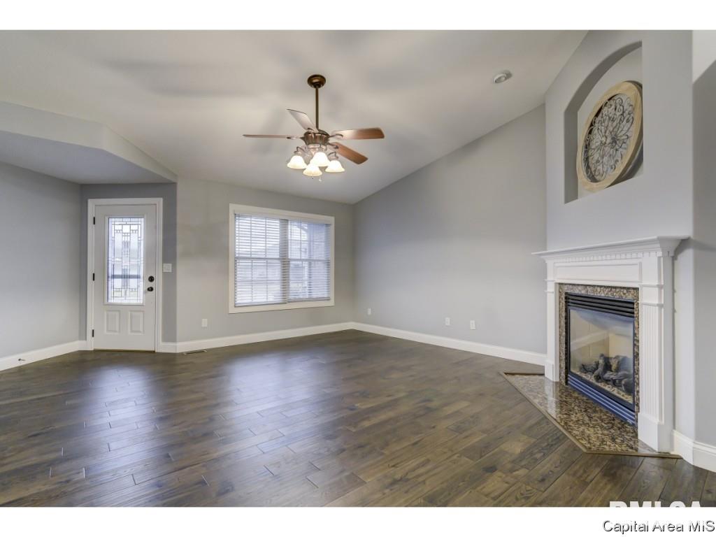 7306 Torrington Way Springfield, IL 62711 - Photo 4 of 36