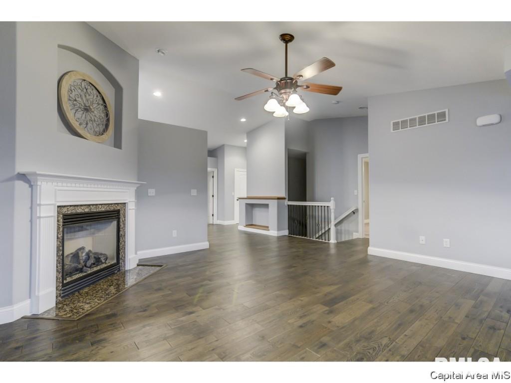 7306 Torrington Way Springfield, IL 62711 - Photo 5 of 36