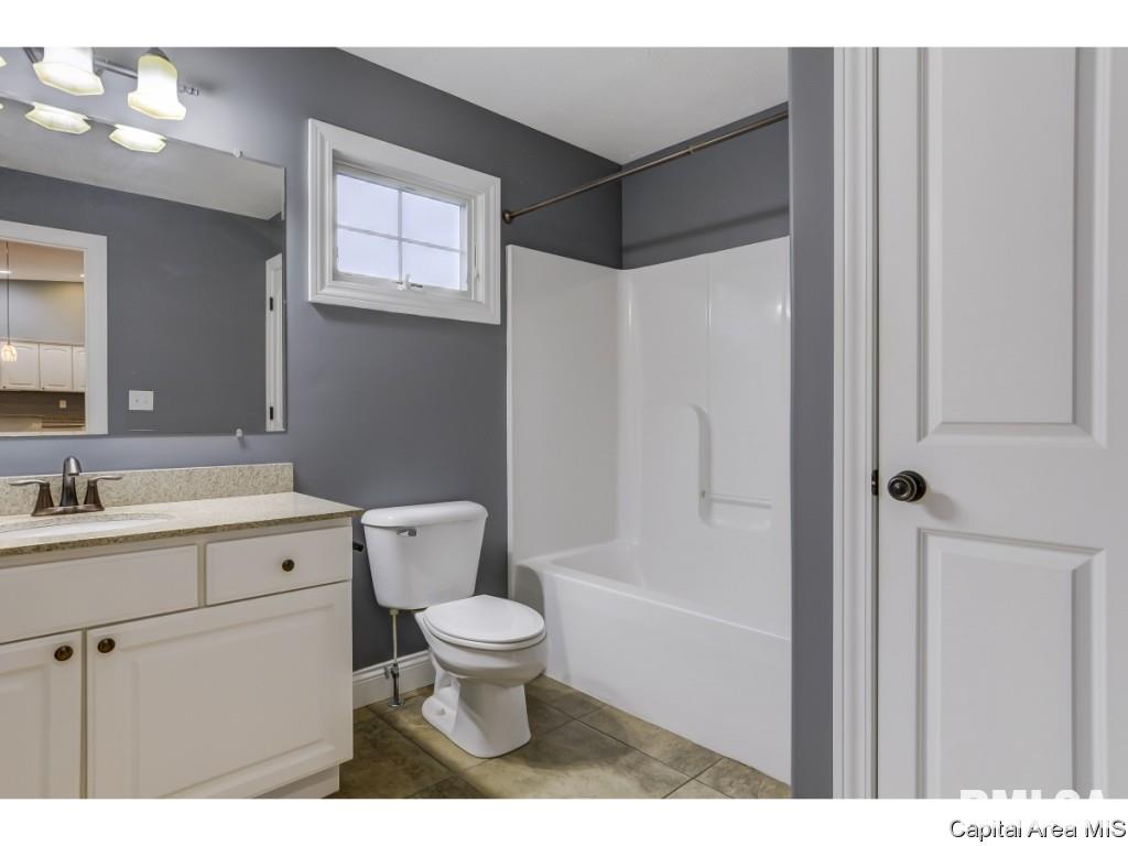 7306 Torrington Way Springfield, IL 62711 - Photo 10 of 36
