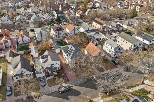 $1,348,000 | 81-32 265th Street | Floral Park