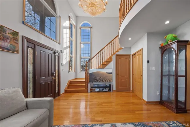 $1,348,000 | 81-32 265th Street | Floral Park