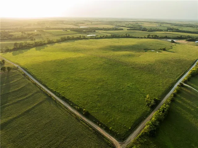 $639,400 | 0 154th Street, Valley Falls, KS 66088