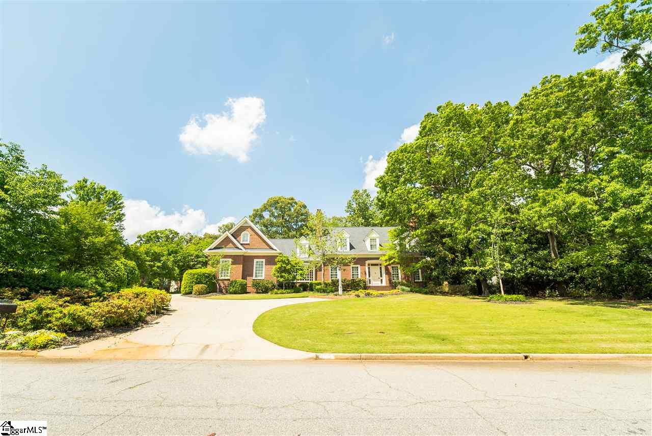 171 Chapman Road Greenville, SC 29605 - Photo 1 of 34 Gallery Image 1
