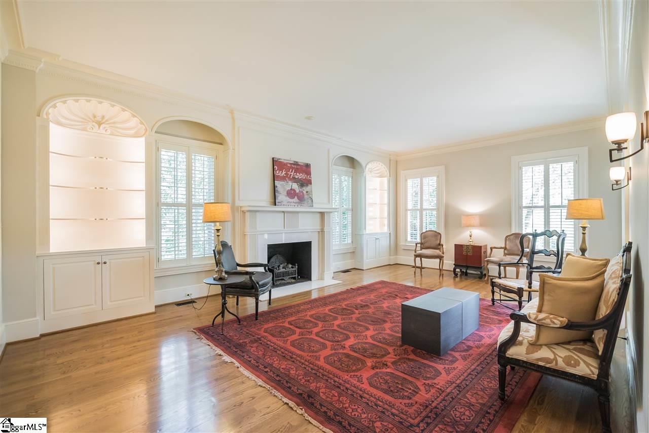171 Chapman Road Greenville, SC 29605 - Photo 2 of 34 Gallery Image 2
