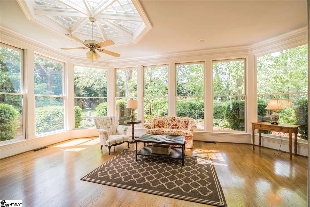 171 Chapman Road Greenville, SC 29605 - Photo 11 of 34 Gallery Image 11
