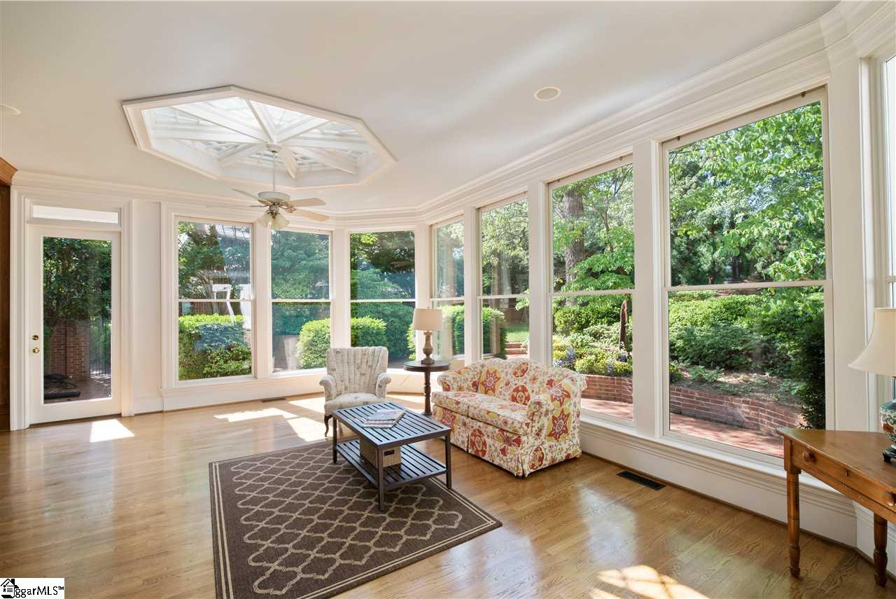 171 Chapman Road Greenville, SC 29605 - Photo 12 of 34 Gallery Image 12