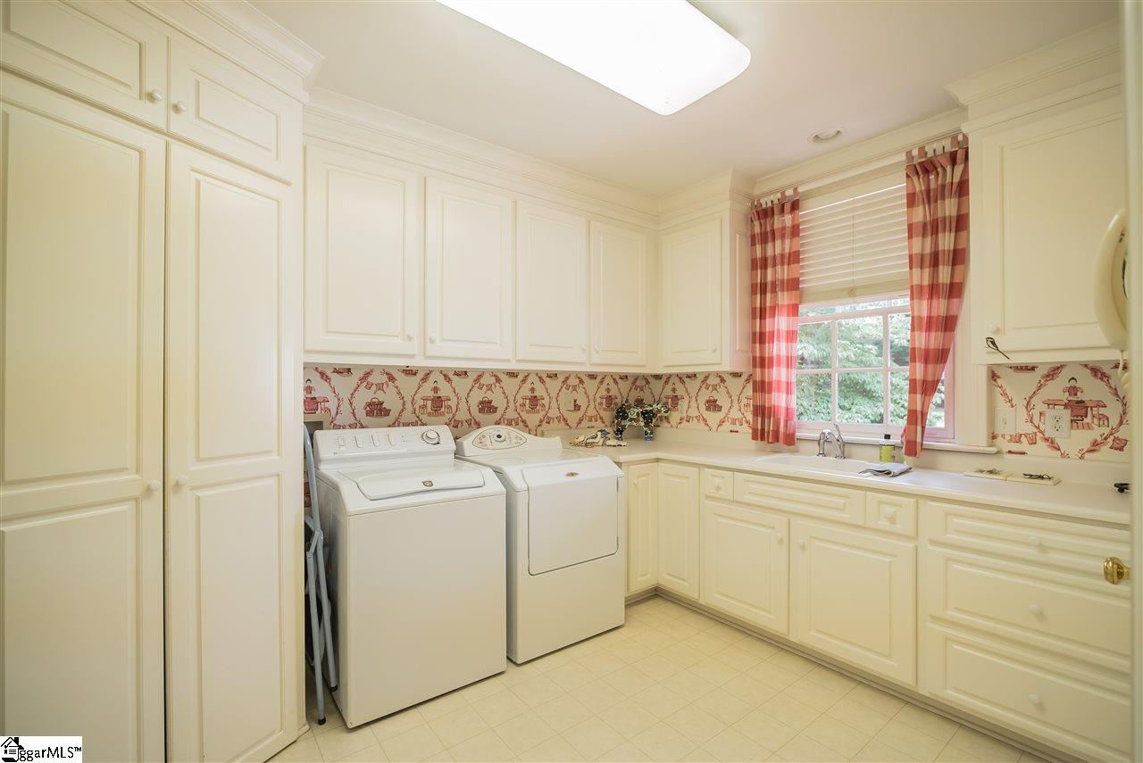 171 Chapman Road Greenville, SC 29605 - Photo 31 of 34 Washer and Dryer included!