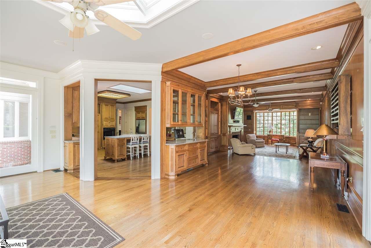 171 Chapman Road Greenville, SC 29605 - Photo 10 of 34 Gallery Image 10