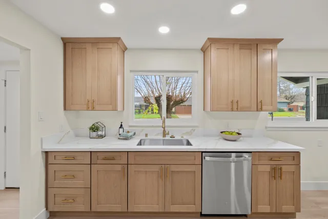 $650,000 | 4905 Heatherdale Lane, Carmichael, CA 95608